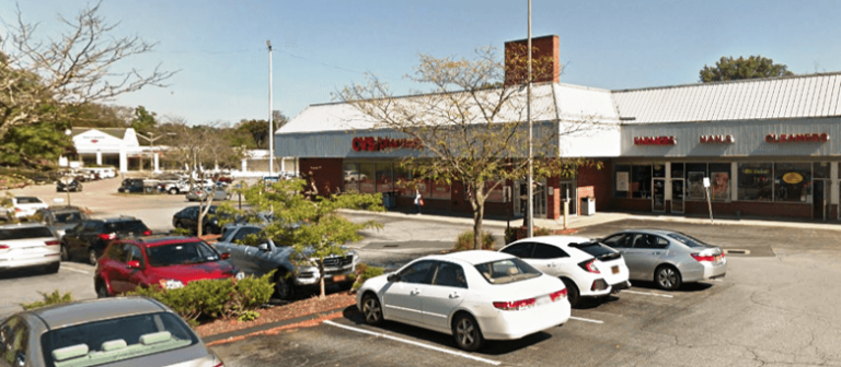 The Mailbox Store at CVS Plaza in Yorktown - Admiral Real Estate